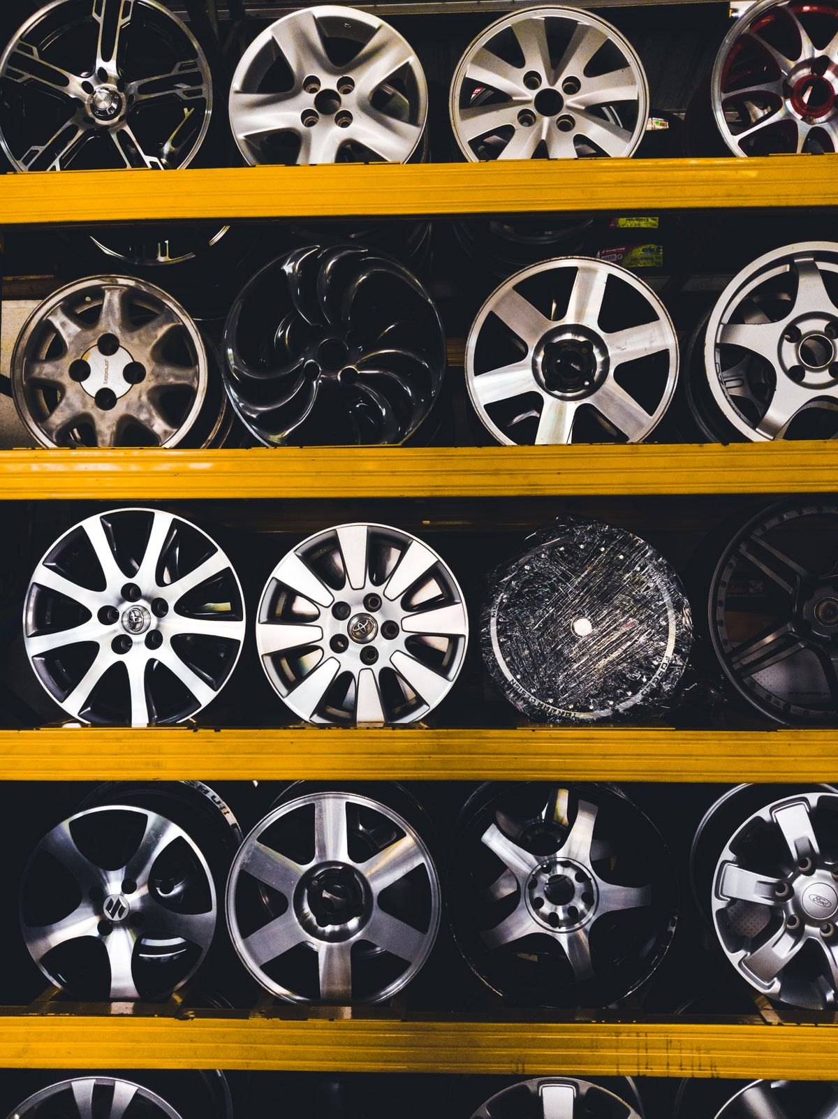 汽车轮毂配件仓储货架